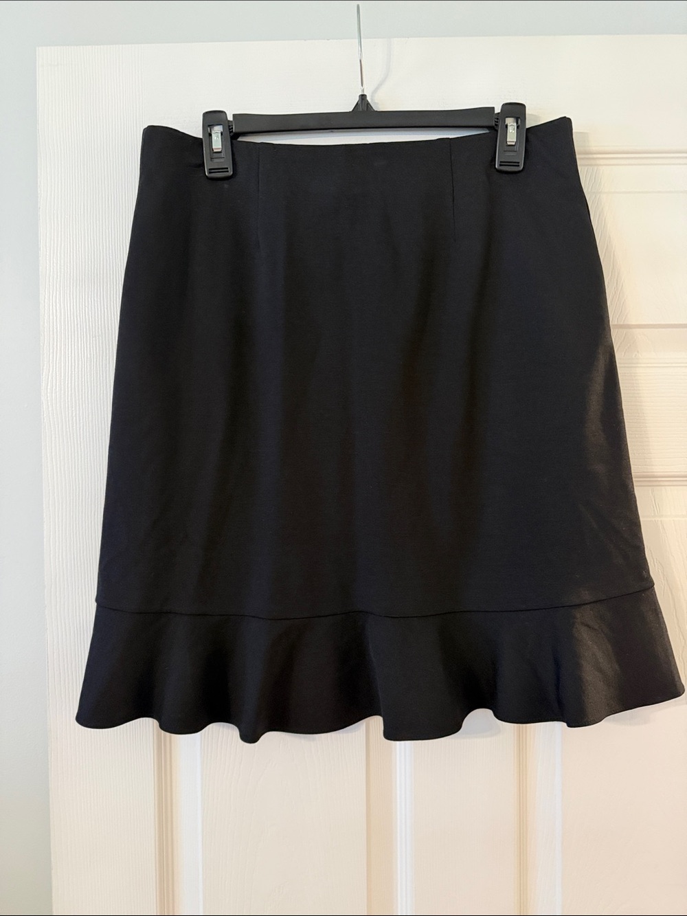 LOFT Black Ruffle-Hem Skater Skirt size MT brand new length 21” waist 32” elasti - Picture 3 of 8